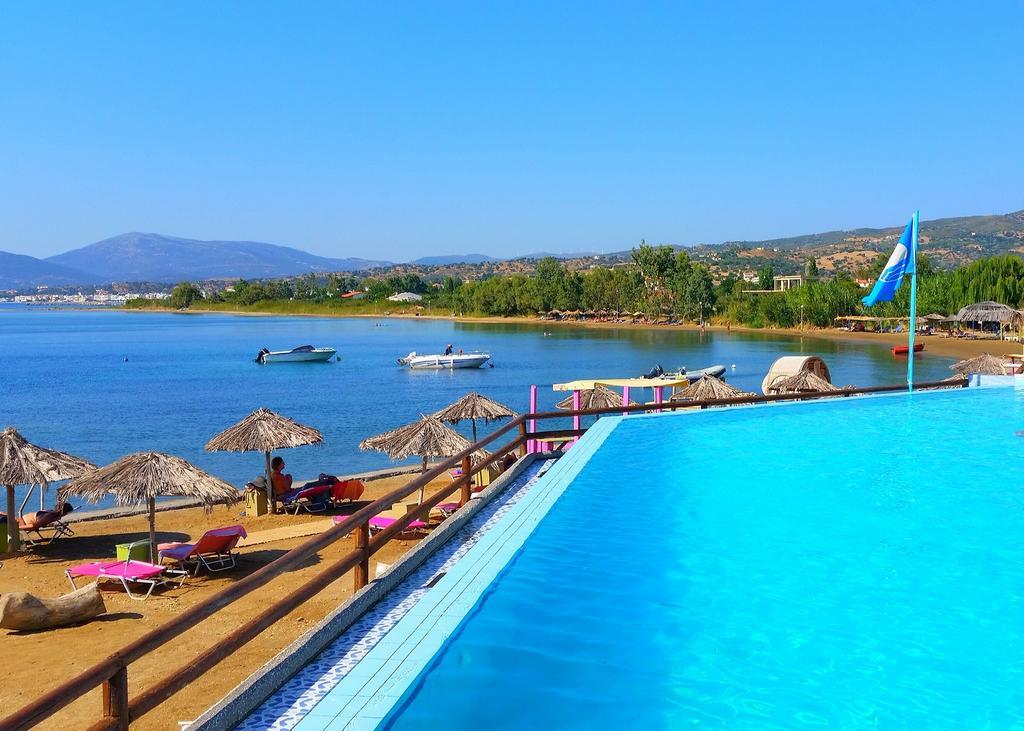 Venus Beach Hotel Неа Стира Екстериор снимка